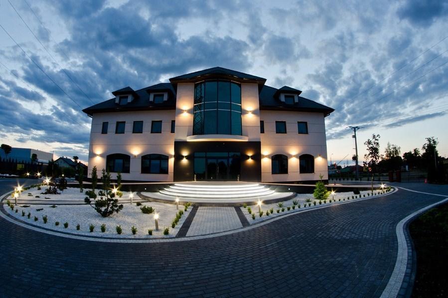 Hotel Podkowa Plock Bagian luar foto